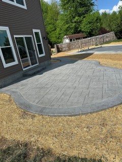 English Rivenstone - Pewter Integral - Storm Gray Release - Cape Cod Hardener Border