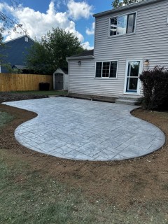 English Rivenstone - Pewter Integral - Storm Gray Release - Stone Liner Steps