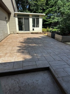 Majestic Ashlar Slate - Autumn Oak Integral - Walnut Release