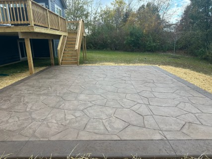 Orchard Stone stamped concrete with Mocha Brown integral, Walnut release and Walnut hardener border in Brownsburg Indiana – Indy Decorative Concrete