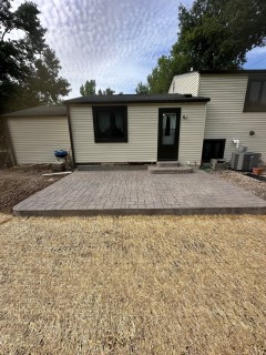 Verona Cobblestone - Autumn Oak Integral - Storm Gray Release - Wedding Cake Stone Liner Steps