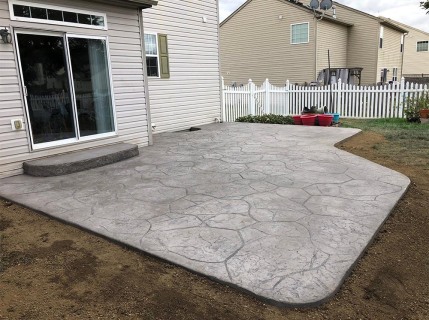 Appalachian Flagstone - Smoke Integral - Storm Gray Release -Stone Liner step