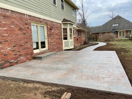 Hadley Creek Shale - Pewter Integral - Walnut Release - Cantilever Step